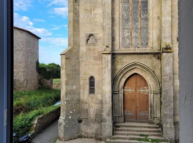 Le Logis Du Donjon Lejlighed *